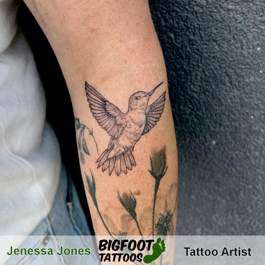 Dainty Flowers and Birds — Jenessa Jones