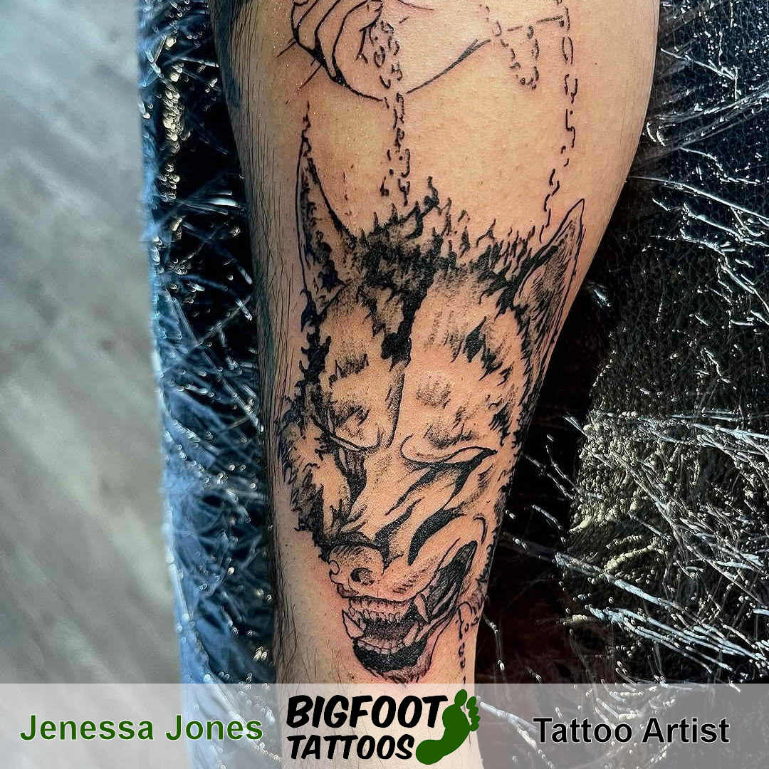 Twisty Wolf Head — Jenessa Jones